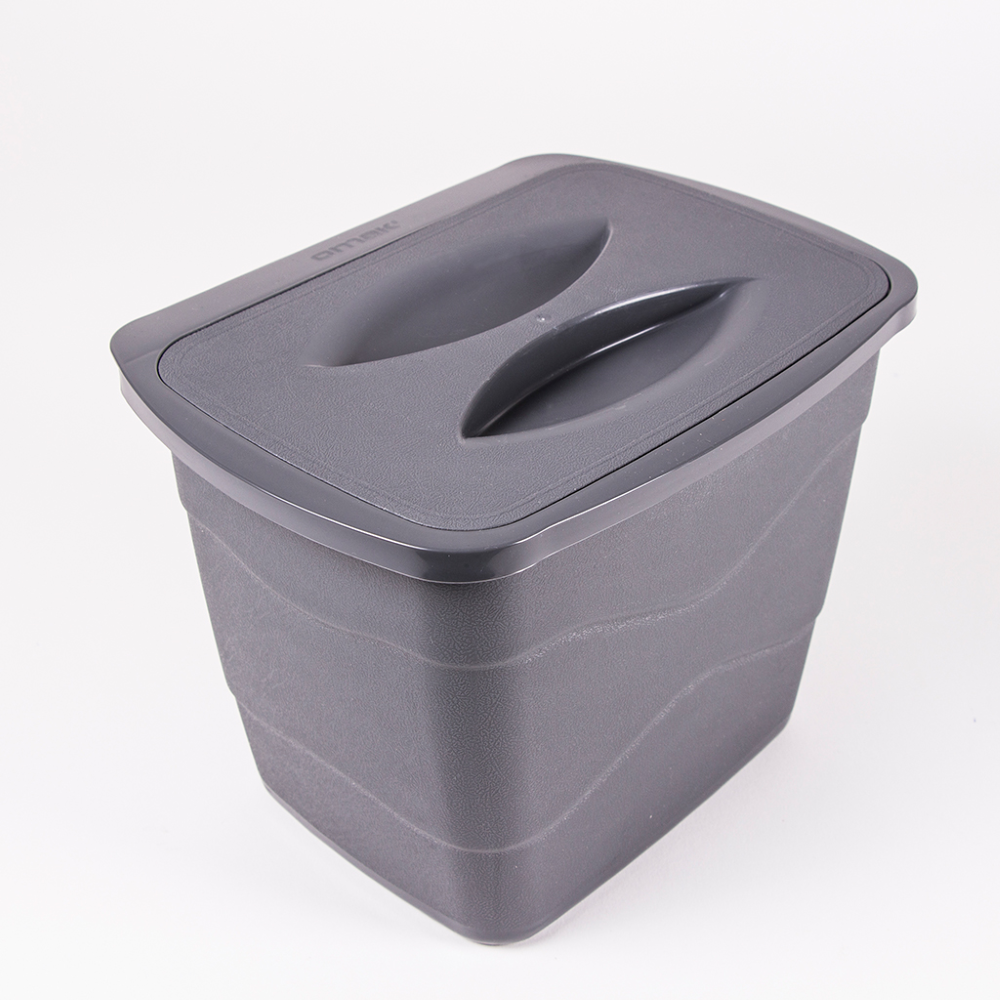 Decobella Practical Dustbin With Lid