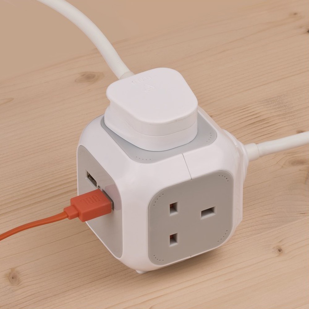 Brennenstuhl Power Extension Cube 3 Way + 2 Usb