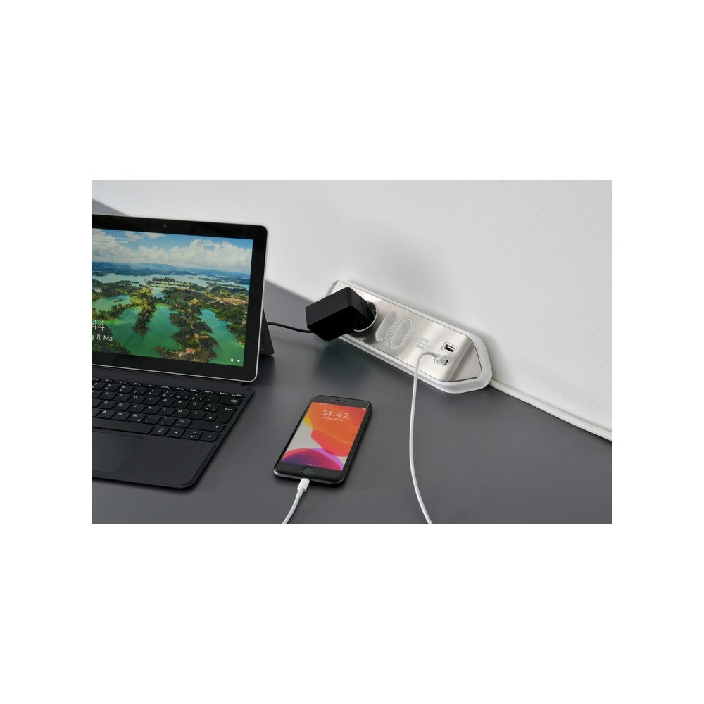 Brennenstuhl Corner Socket Strip 4 Way + 2 Usb White