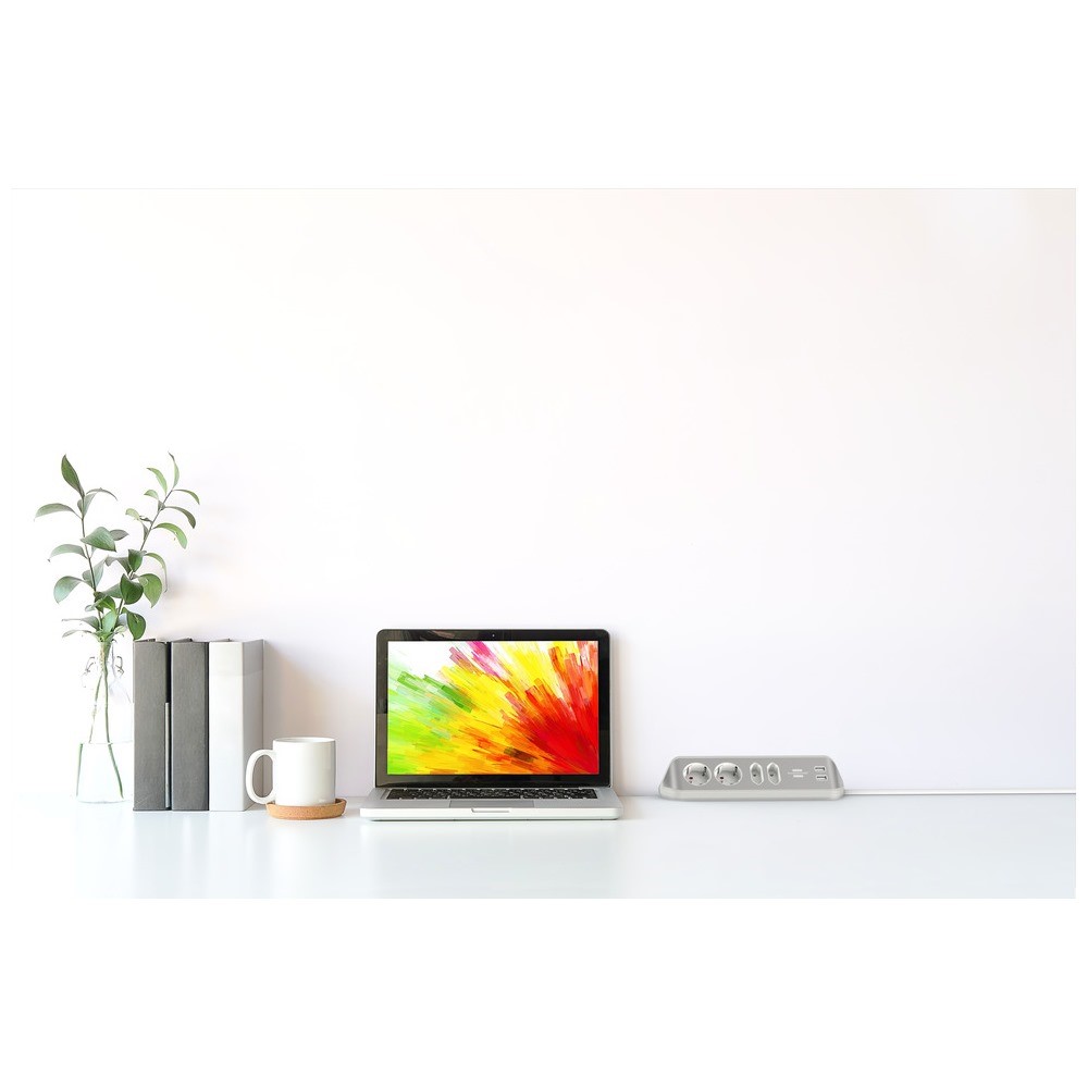 Brennenstuhl Corner Socket Strip 4 Way + 2 Usb White